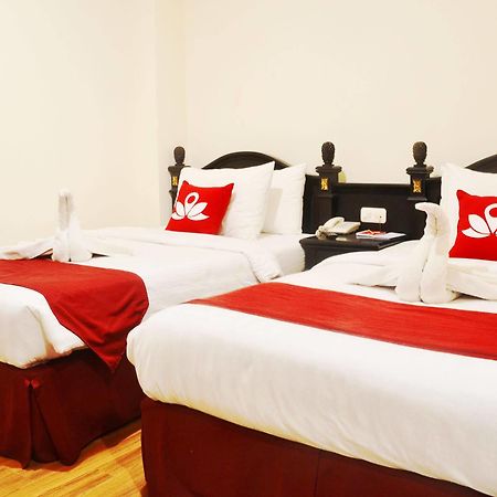 Zen Rooms Sultan Iskandar Muda Surabaya Exterior foto